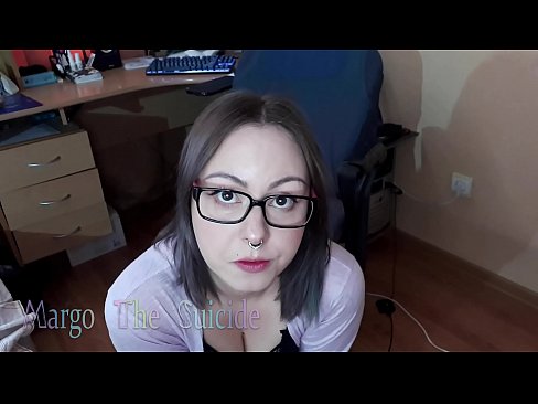 ❤️ Sexy Girl with Glasses Sucks Dildo Deeply on Camera Video anale à noi % co.oblogcki.ru%